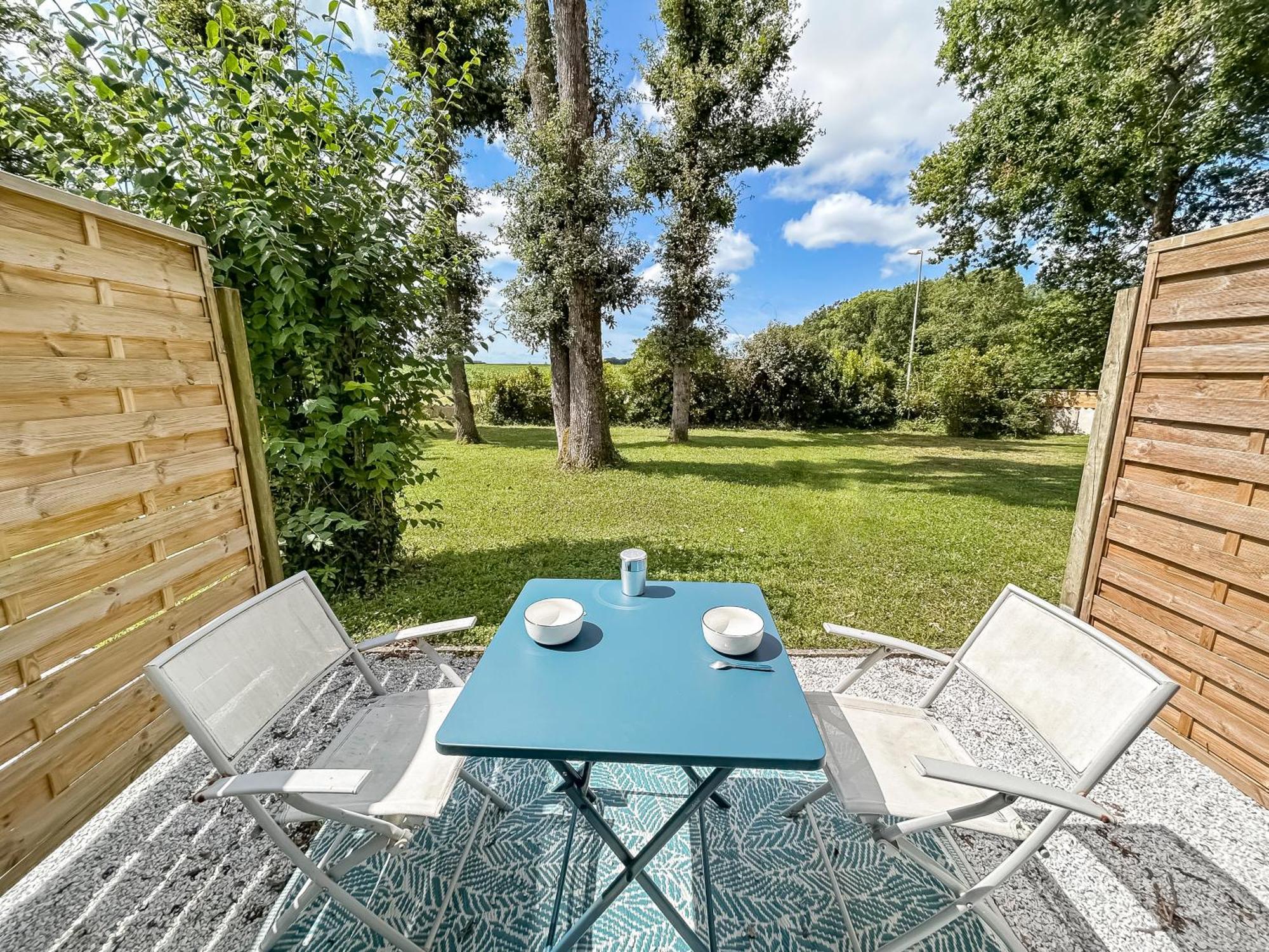 Calme Jardin & Parking Prox Royan Appart 2 Médis エクステリア 写真